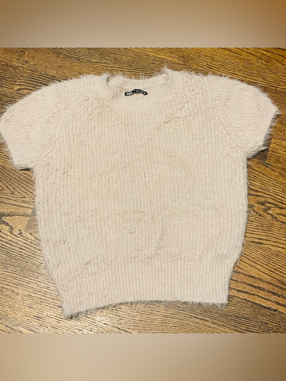Zara  women’s  tan casual Fuzzy Crewneck blouse size L - Picture 4 of 11